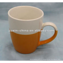 caneca de porcelana